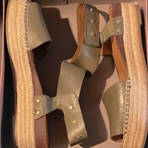 Franco Sarto Espadrille Sandal size 9 Oak Green